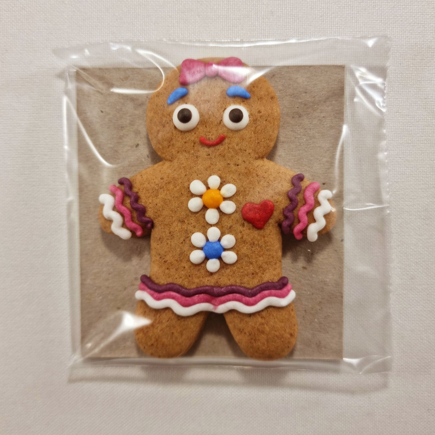 Kicsi mézi lány Csudaíz Mézeskalács figura